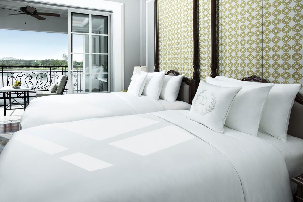 Mia Saigon - Luxury Boutique Hotel Хошимин Екстериор снимка
