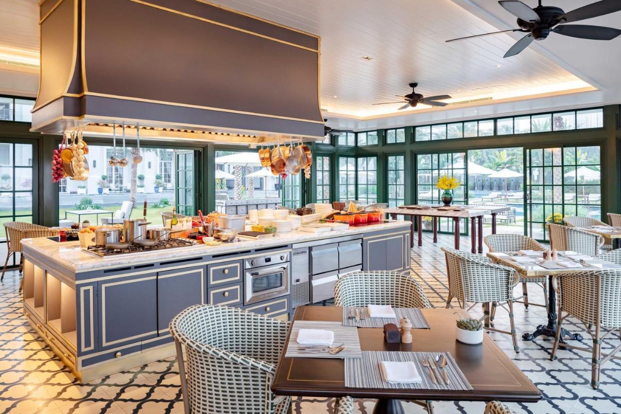 Mia Saigon - Luxury Boutique Hotel Хошимин Екстериор снимка
