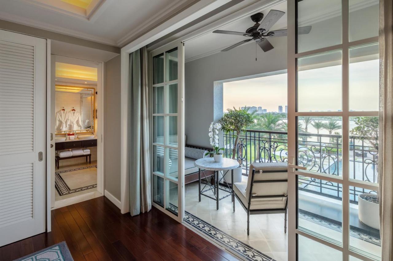Mia Saigon - Luxury Boutique Hotel Хошимин Екстериор снимка