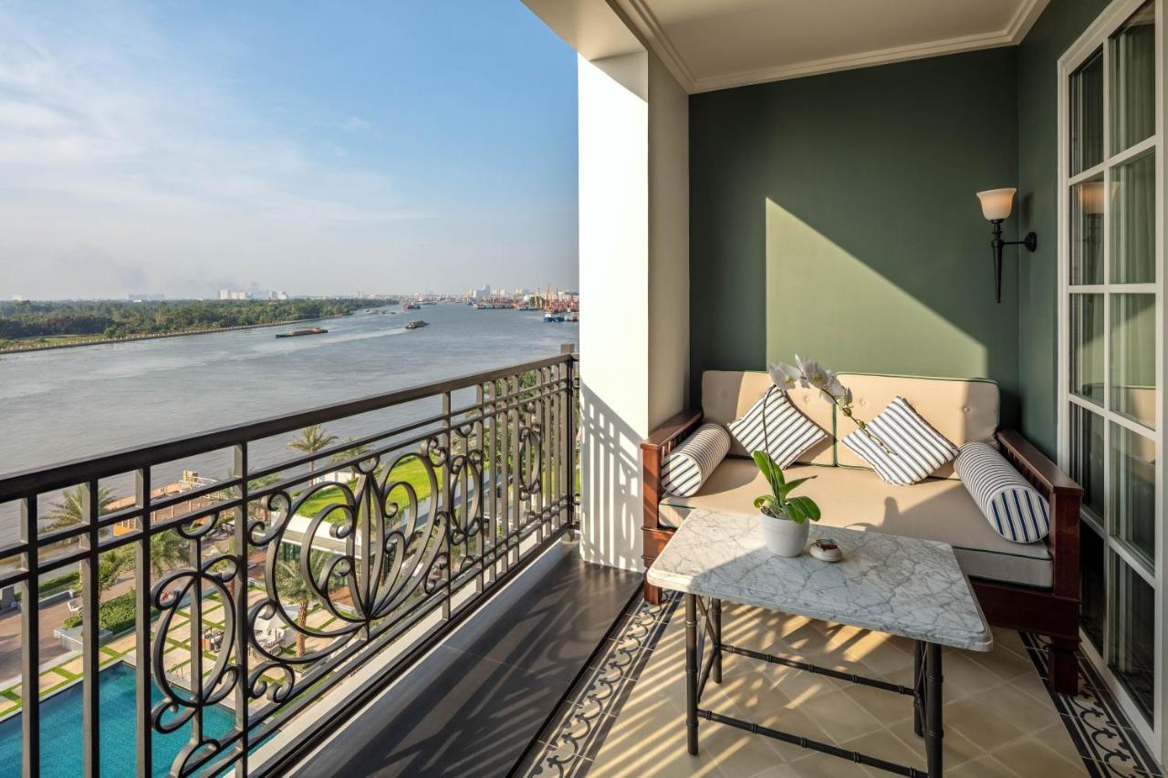 Mia Saigon - Luxury Boutique Hotel Хошимин Екстериор снимка