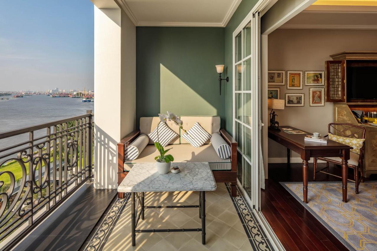 Mia Saigon - Luxury Boutique Hotel Хошимин Екстериор снимка